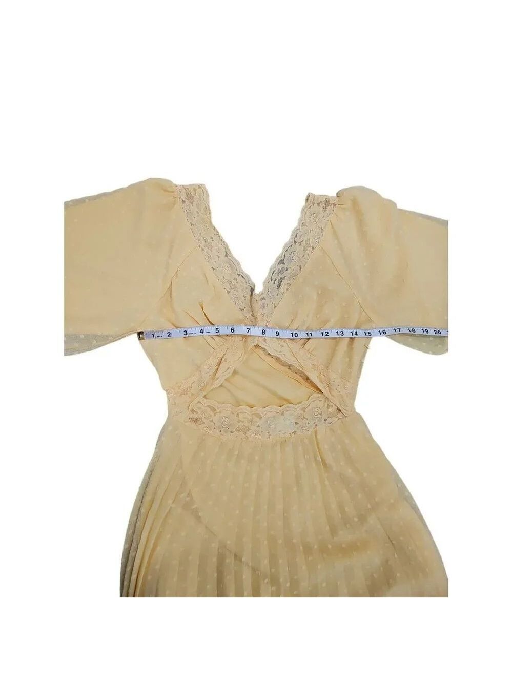 ASOS DESIGN lace insert cut out textured pleated midi dress in lemon yellow Sz 6 - Picture 12 of 12